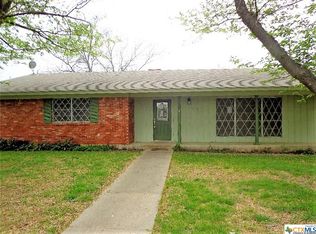 402 Ellis Ave, Troy, TX 76579