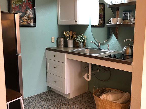 2nd image of 3020 S 6th Ave