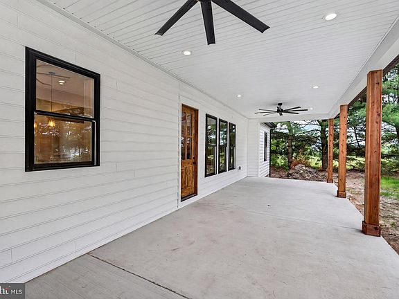 4th image of 14133 Pepperbox Rd