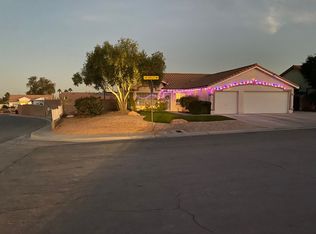 7852 Locke Haven Dr, Las Vegas, NV 89123