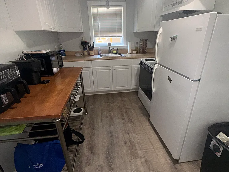 112 Greenleaf St #4 — Photo 3