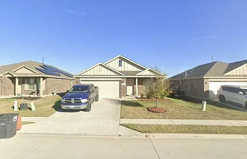 405 Laurenbrooke Dr Photo 1