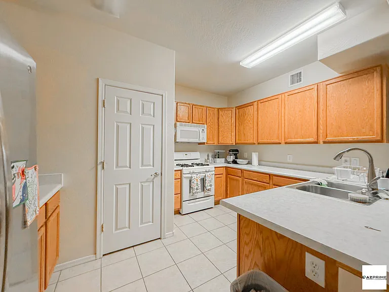 1147 Mary Dr #2 — Photo 18