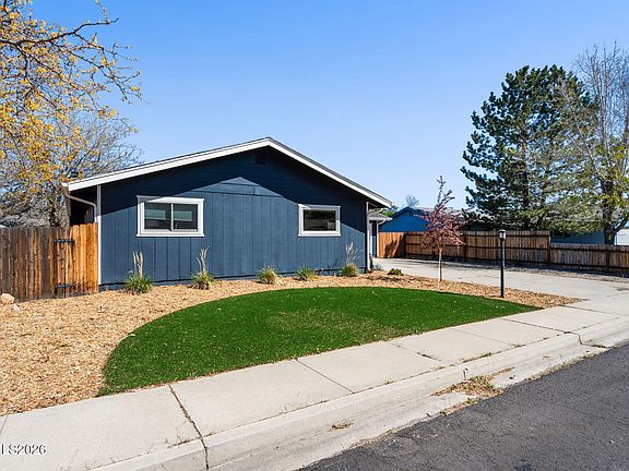 5th image of 616 Pioche St
