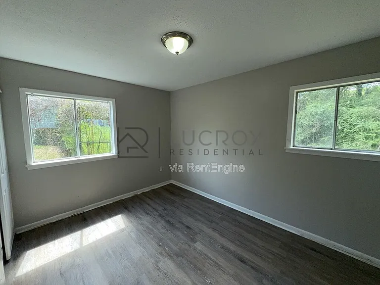 3341 Suncrest Dr — Photo 11