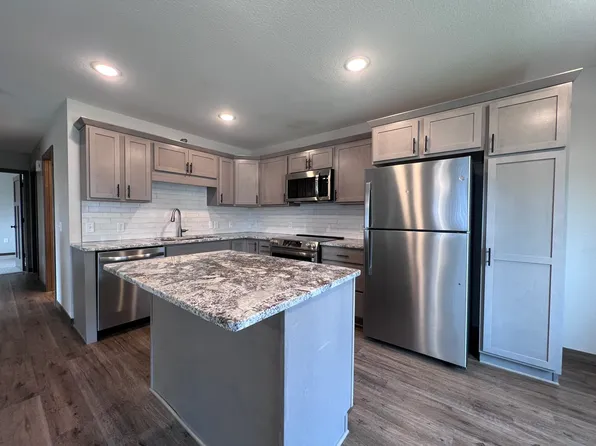 5514 Timber Trl Unit 7, Eau Claire, WI 54701