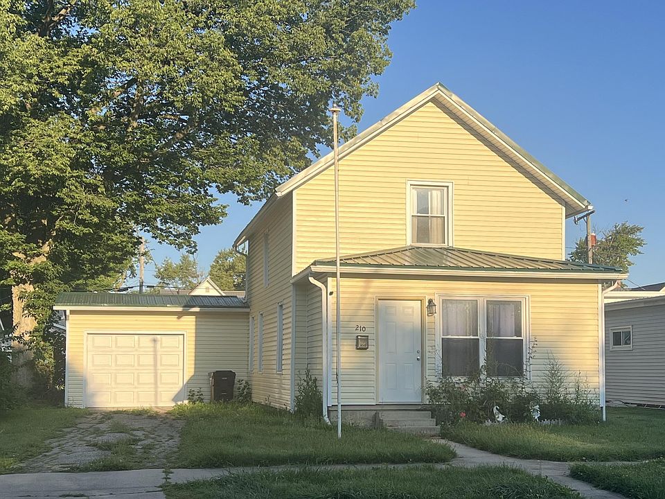 1st image of 210 S Main St