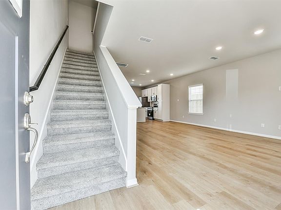 5th image of 6410 Calhoun Rd