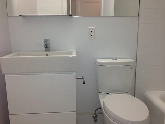 Rented by Stonehenge NYC LLC | media 2