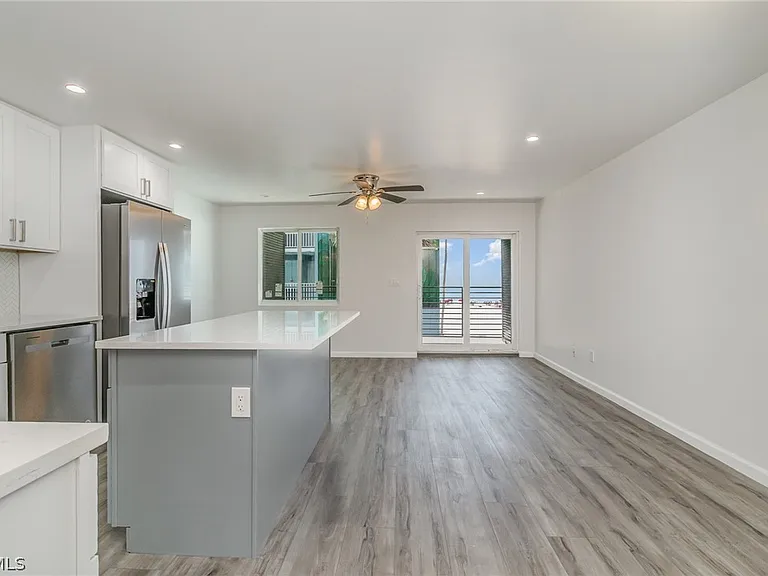 1300 Estero Blvd #205 — Photo 2