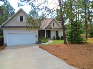 255 Fairway Ave, Southern Pines, NC 28387