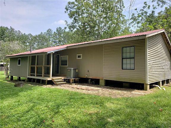 5th image of 37025 Albin Rd