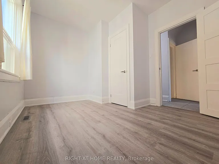 685 Greenwood Ave #MAIN — Photo 7