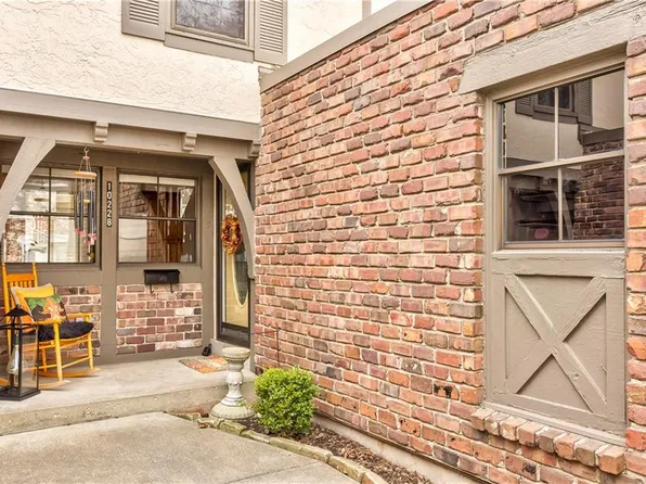 10228 Conser St, Overland Park, KS 66212