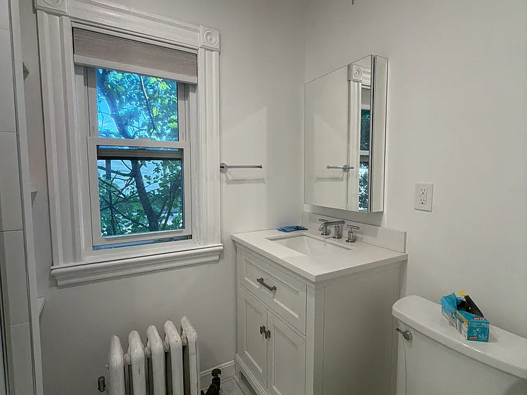27 Central Rd — Photo 6