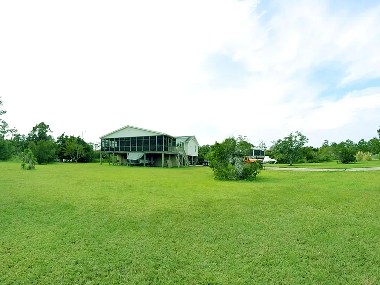 2778 Cedar Island Rd — Photo 20