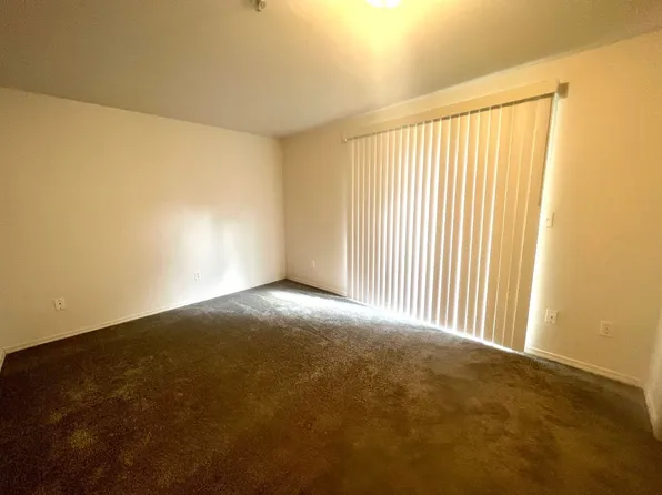 Westwood Park Apartments, 815 Eatonville Hwy W #A07, Eatonville, WA 98328