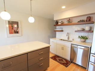 2303 Eastside Dr APT 221, Austin, TX 78704