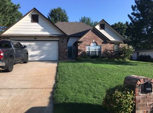 7420 W 39th St, Tulsa, OK 74107