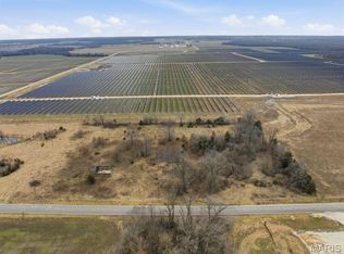 23372 Powerline Rd, Warrenton, MO 63383