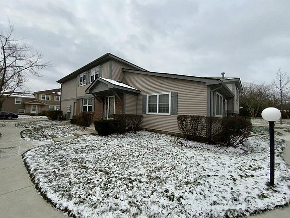 2nd image of 418 Briarwood Ct