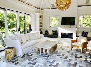 36 Los Altos Rd, Orinda, CA 94563