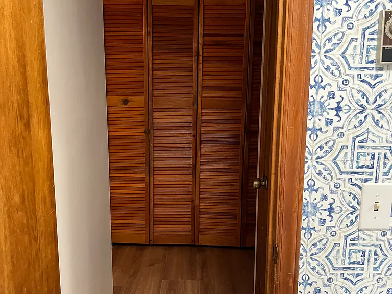 137 Lansing Dr #D — Photo 9