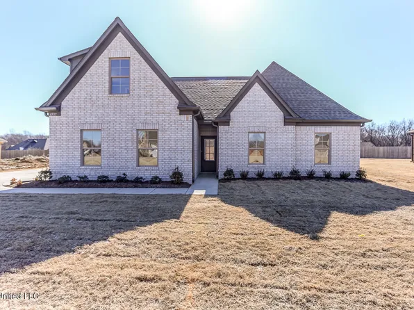 6537 Carmel Pointe, Walls, MS 38680