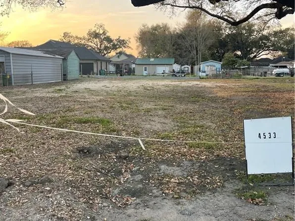 4533 River Rd, Jefferson, LA 70121
