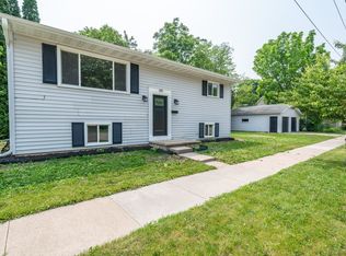 919 E Tennessee Ave, Oshkosh, WI 54901