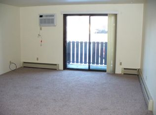 12 Easthaven Ct APT 2, Appleton, WI 54915