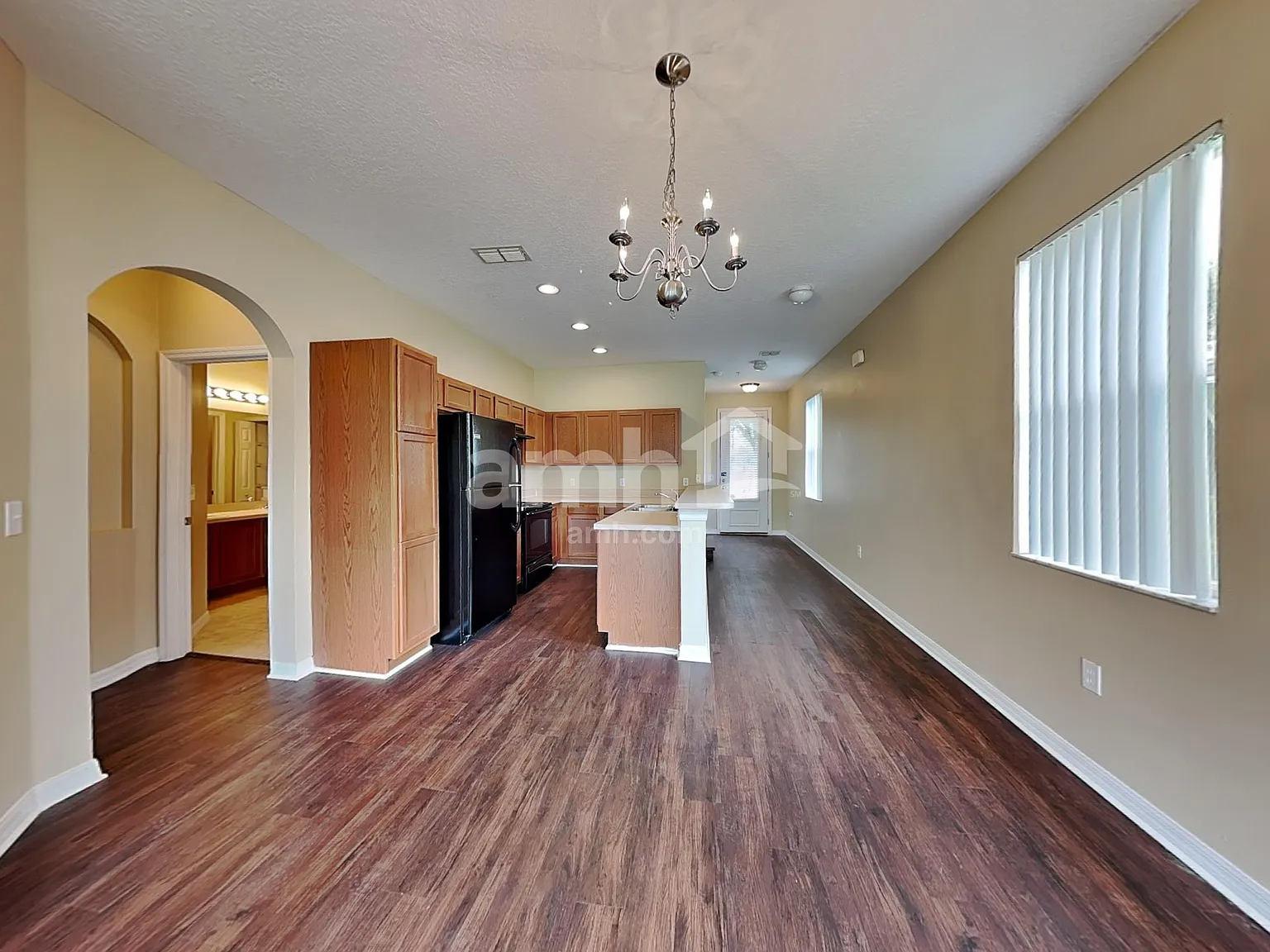 3 bed, 3.0 bath, 1740 sqft, $2,515 — Photo 4