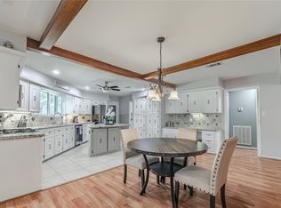 601 S Rivershire Dr, Conroe, TX 77304