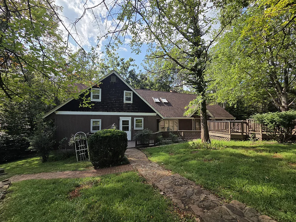 3571 Norford Ln