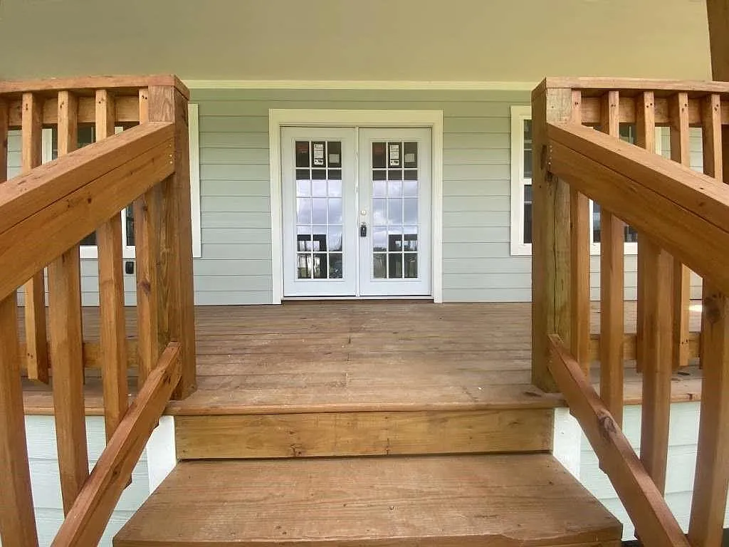 3 bed, 2.0 bath, $1,549 — Photo 3