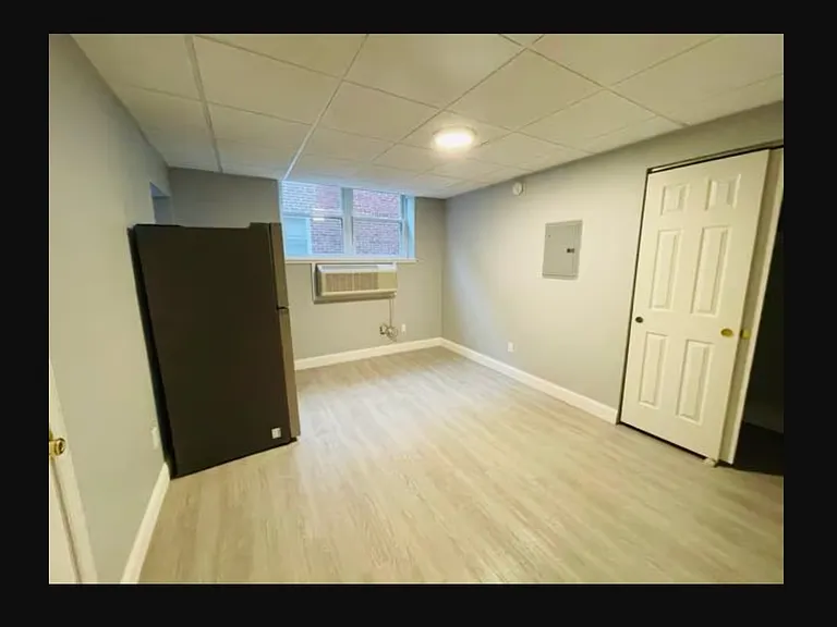 373 School Ln #3B — Photo 8