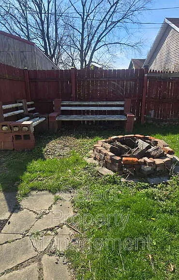 1235 Huestis Ave #B — Photo 20