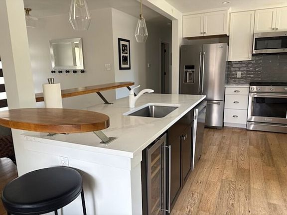 4th image of 550 Dudley St