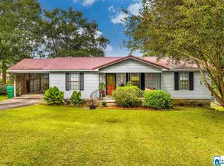 609 Woodland Dr S, Oneonta, AL 35121