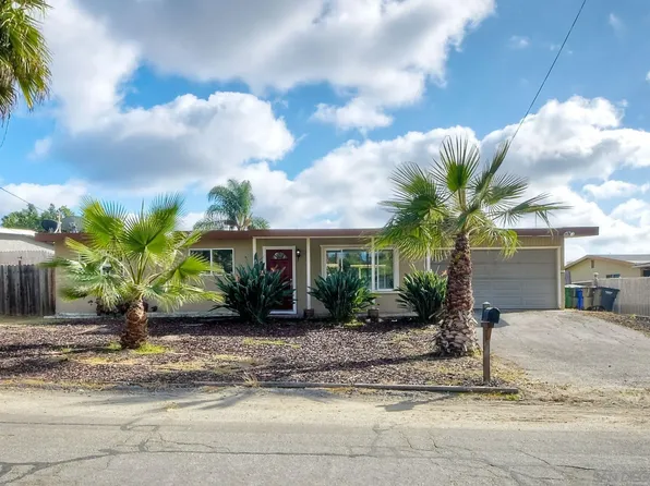 1220 Bluegrass Rd, Vista, CA 92083