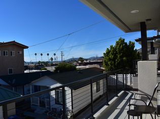 353 Hinds Ave, Pismo Beach, CA 93449