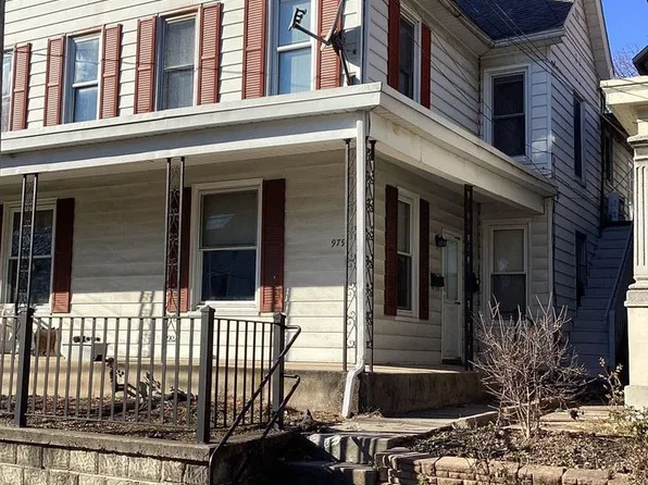 975-979 Scotland Ave, 975-979 Scotland Ave #979-1, Chambersburg, PA 17201