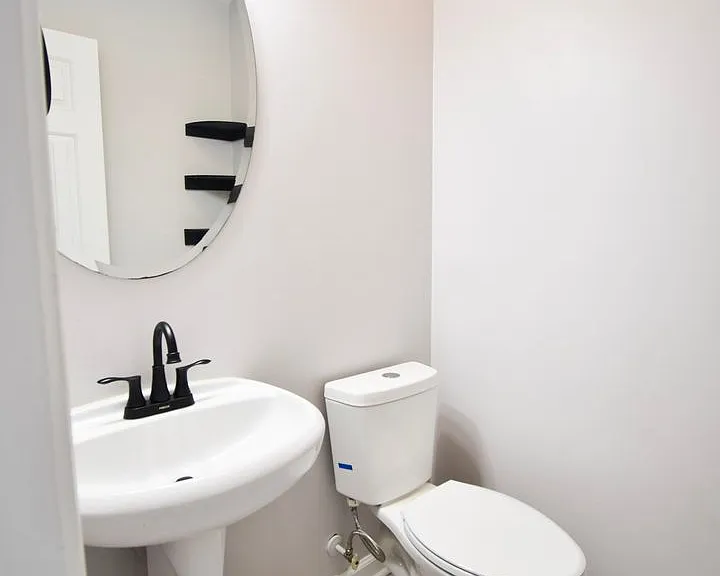 135 Lenoir Dr — Photo 11