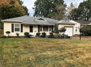 7042 Oakwood Rd, Parma Heights, OH 44130