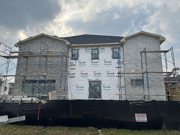 4th image of 8002 Anadell St