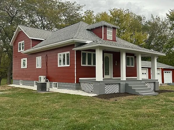 22104 E County Highway 8, Lewistown, IL 61542