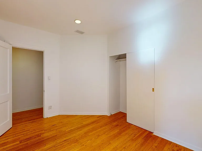5532 S. Kimbark Avenue — Photo 12