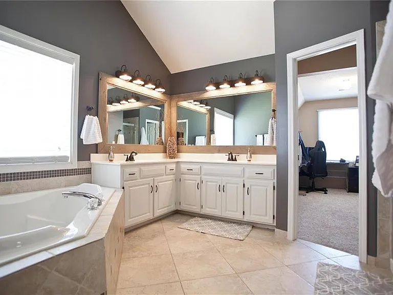 12770 Mackey St — Photo 11