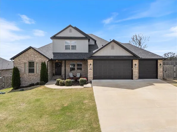 907 Red Oak Loop, Springdale, AR 72762