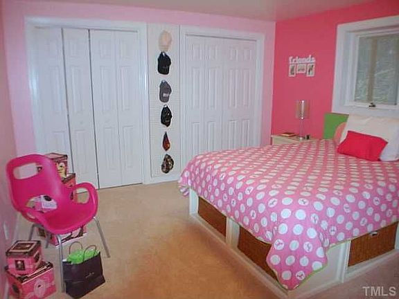 5th image of 107 Ironwood Pl